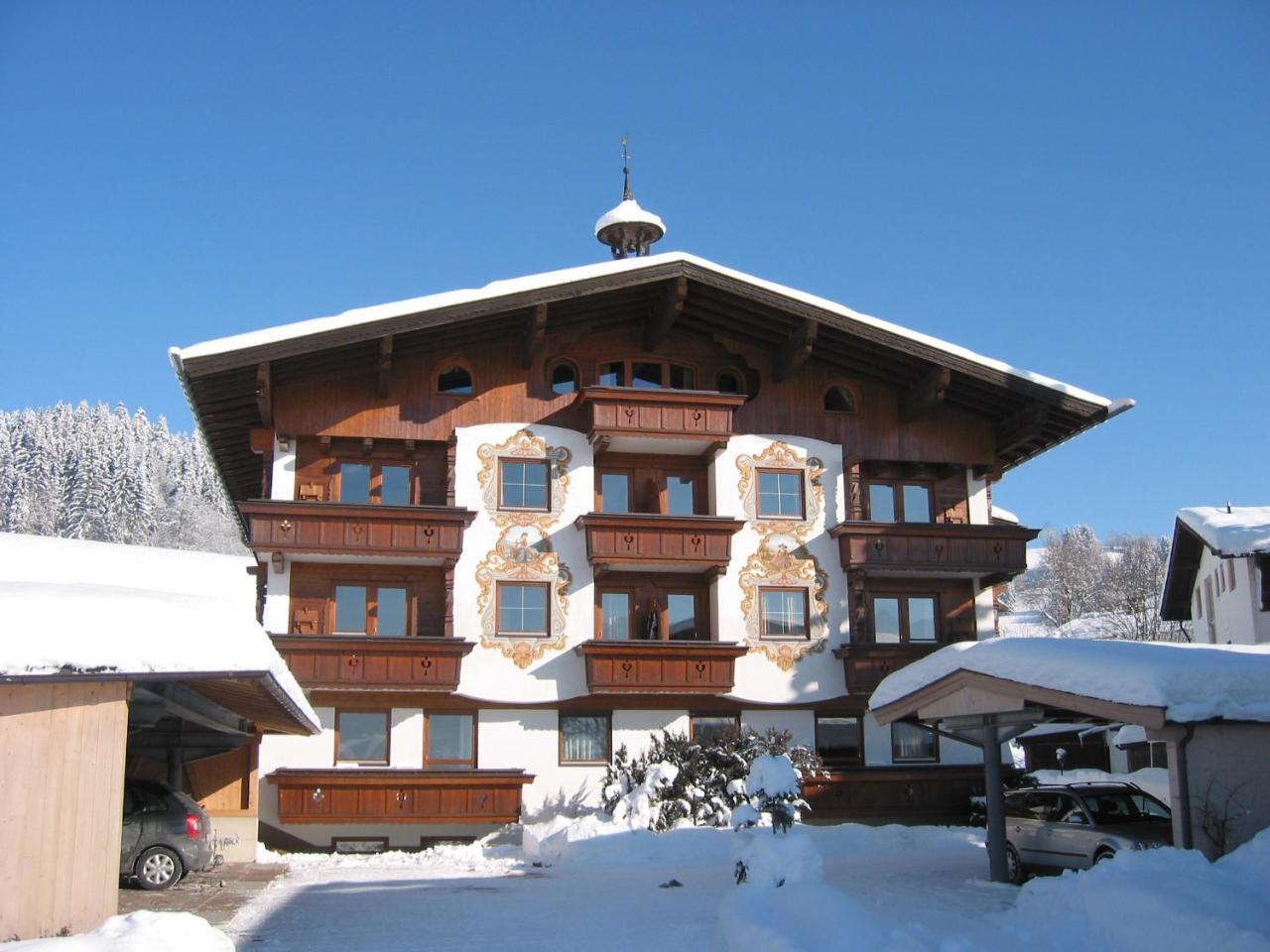 Apartments Tirolerhaus Kössen Exteriör bild